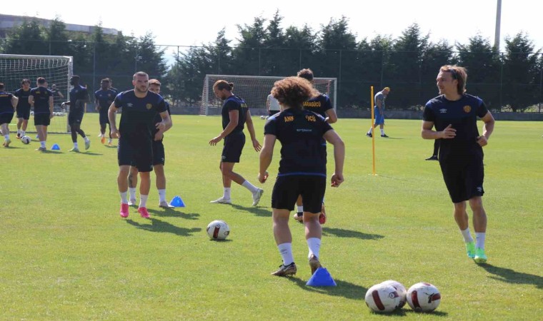 MKE Ankaragücü, Boluda yeni sezon hazırlıklarını sürdürdü