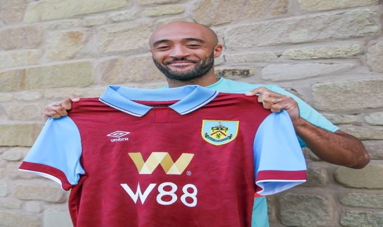 Nathan Redmond resmen Burnleyde