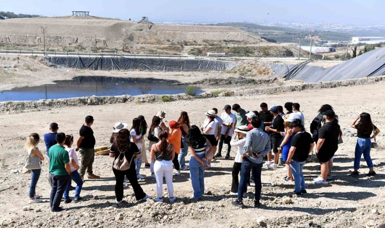 Öğrenciler katı atık depolama tesisinde incelemelerde bulundu