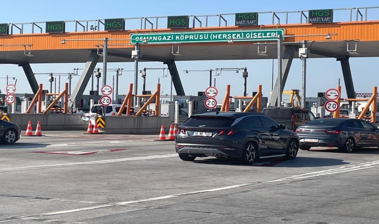 Osman Gazi Köprüsünde bayram tatili dönüş yoğunluğu