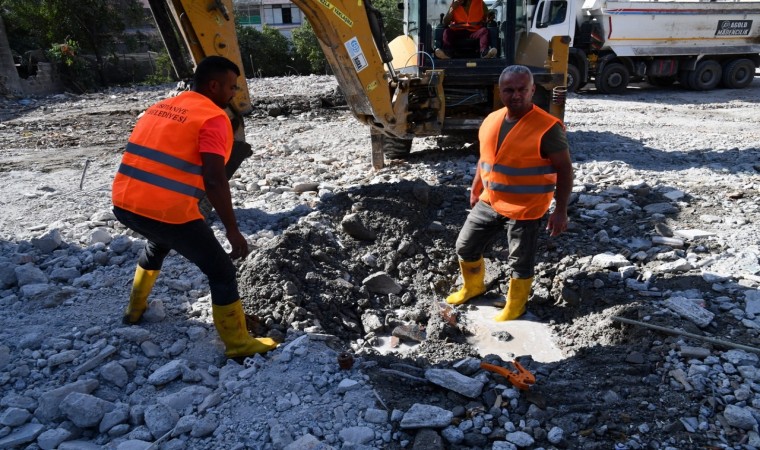 Osmaniyede depremler sonrasında 6 bin abone, 350 ana su borusu arızası giderildi