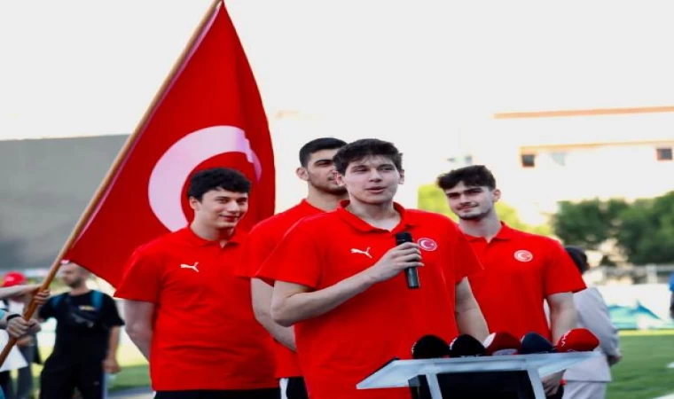 (ÖZEL) ABD’yi deviren U19 milliler, galibiyetin sırrını anlattılar