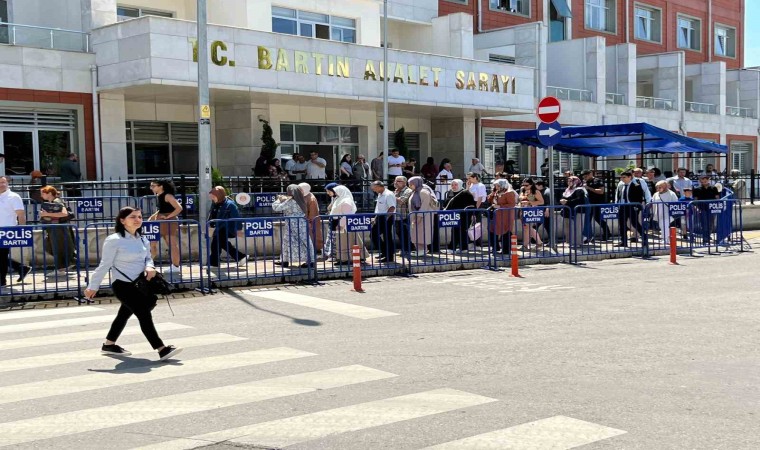 Patlamadan yaralı kurtulan madenci İzzet Ak: “Taş tozu olsaydı bu kadar şehit olmazdı”