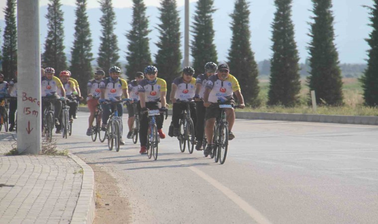 Pedallaya pedellaya göllerdeki su kuraklığına dikkat çekildi