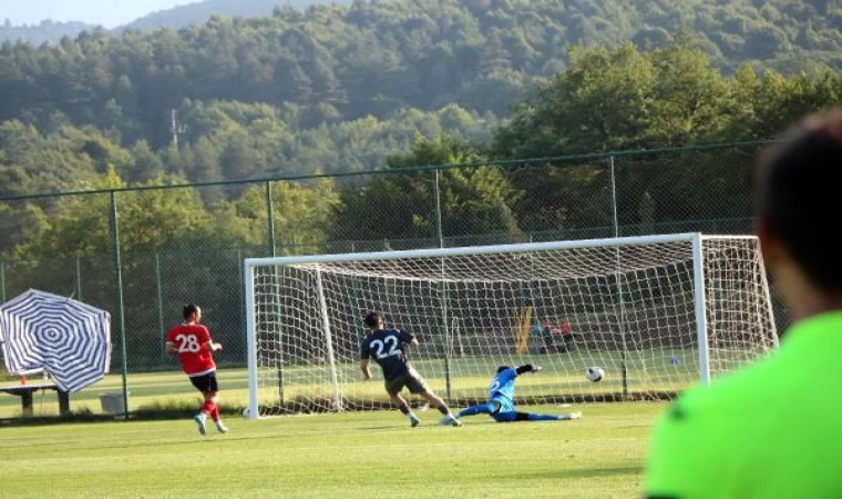 Pendikspor hazırlık maçında Manisa FK’yı 2-0 mağlup etti