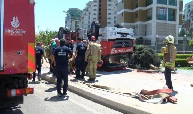 Pendik’te itfaiye aracı kaza yaptı- 1