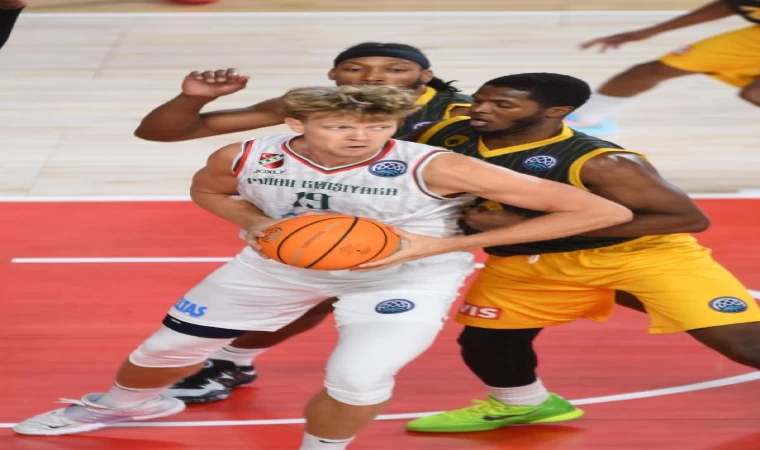 Pınar Karşıyakalı Kuzminskas AEK’da