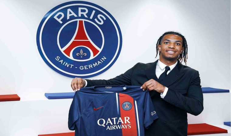 PSG, Cher Ndouru kadrosuna kattı