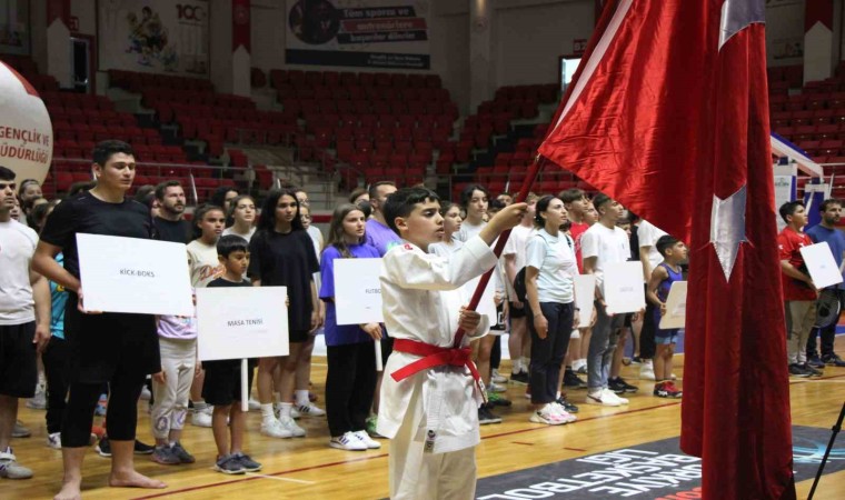 Samsunda Yaz Spor Okulları açıldı