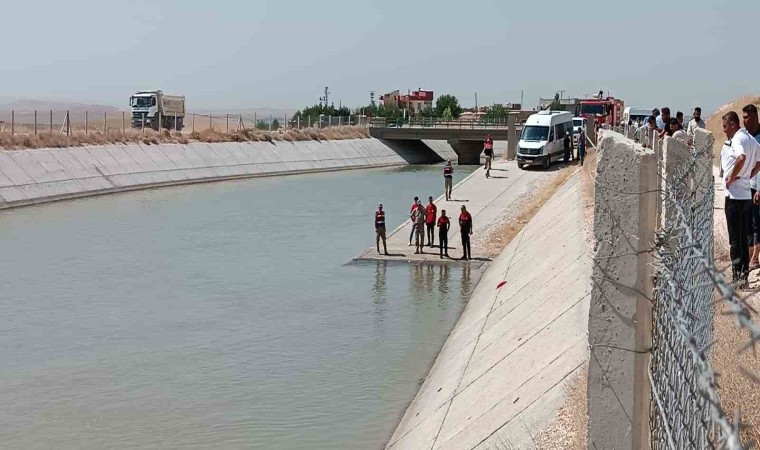 Şanlıurfada sulama kanalına giren çocuk hayatını kaybetti