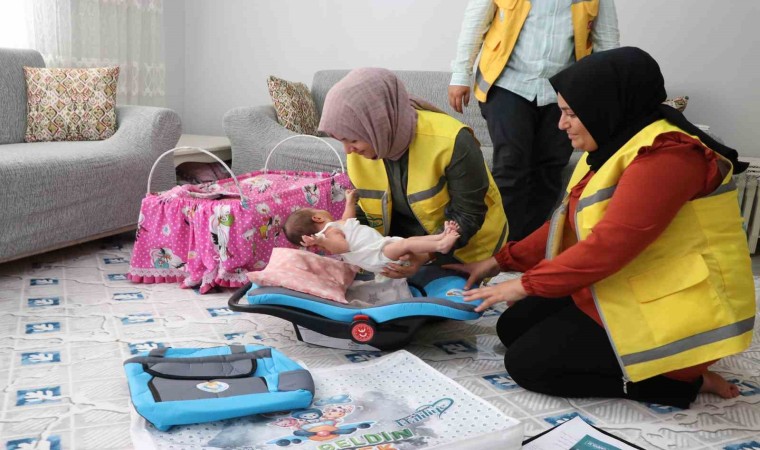 Şanlıurfada yeni doğan bebeklerin ilk hediyeleri belediyeden