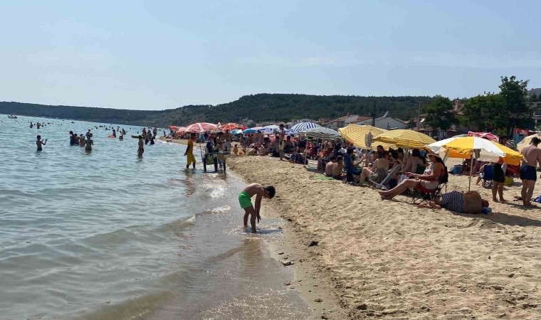 Sarosa tatilci akını, köyün nüfusu ilçeyi geçti