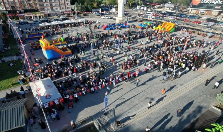 Sincanda çocuk şenliği coşkusu