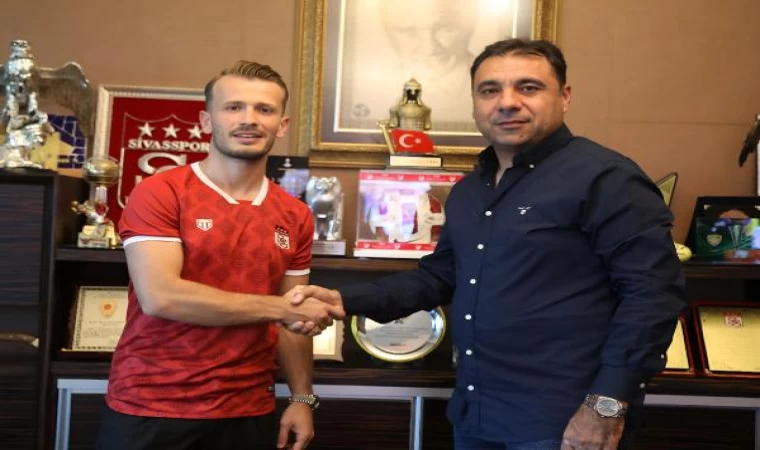 Sivasspor, Abdulkadir Parmak’ı kadrosuna kattı