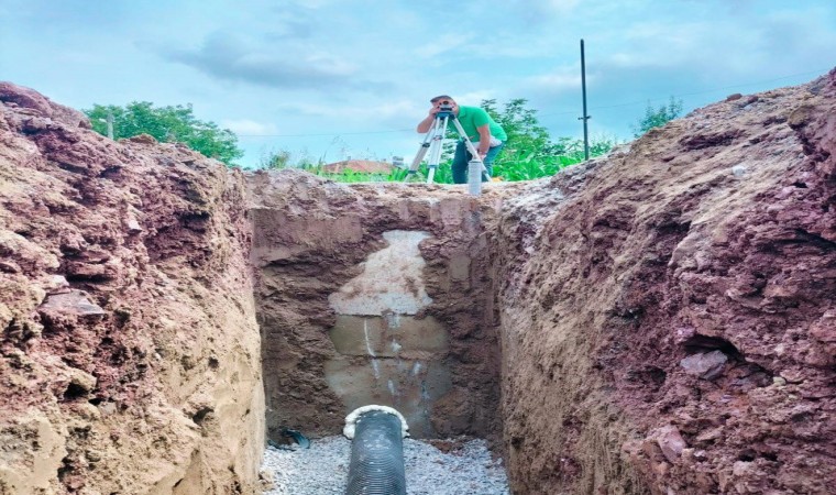 Söğütlünün evsel atıksuları bin 200 metrelik yeni hat sayesinde güvenle taşınacak