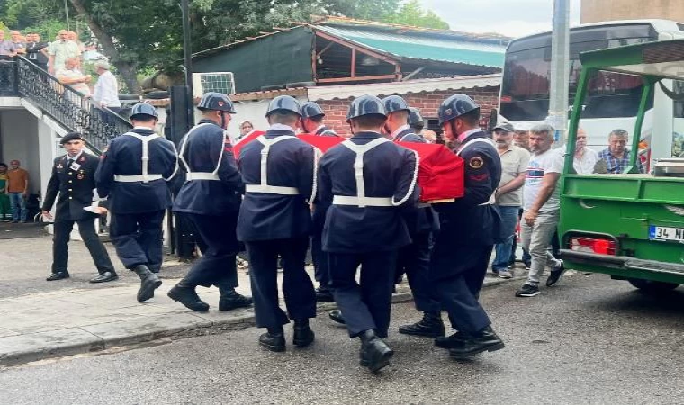 Suriye’de şehit olan Astsubay Ali Buran son yolculuğuna uğurlandı