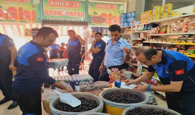 Tarihi geçmiş ürünler zabıtanın dikkatinden kaçmadı