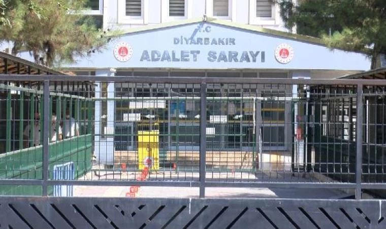 Terör örgütü PKK/KCK’nın ‘medya’ yapılanmasına yönelik davada 15 tutuklu tahliye edildi