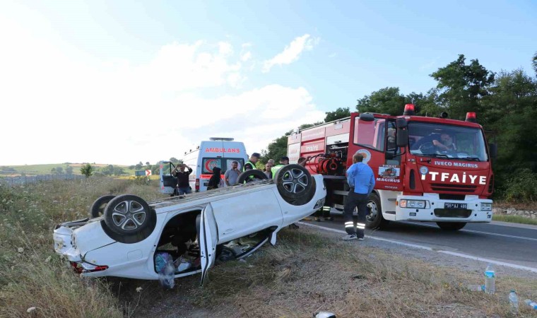 Tır ile otomobil çarpıştı: 3ü çocuk 5 yaralı