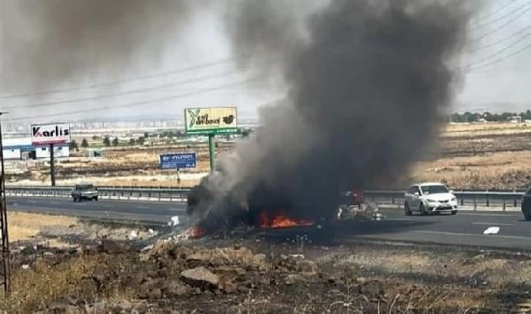 TIR’ın dorsesi alev alev yandı