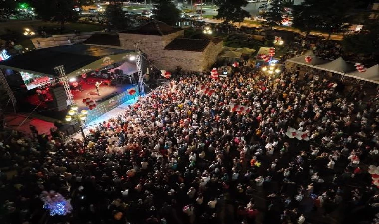 Tokat’ta Topçam Şenlikleri; 7 erkeğe karşı yarıştığı kebap yarışmasını kazandı