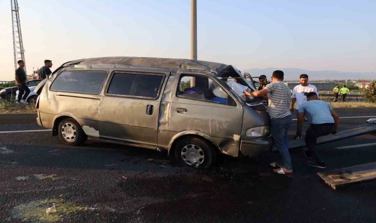 Turgutluda trafik kazası: 7 yaralı