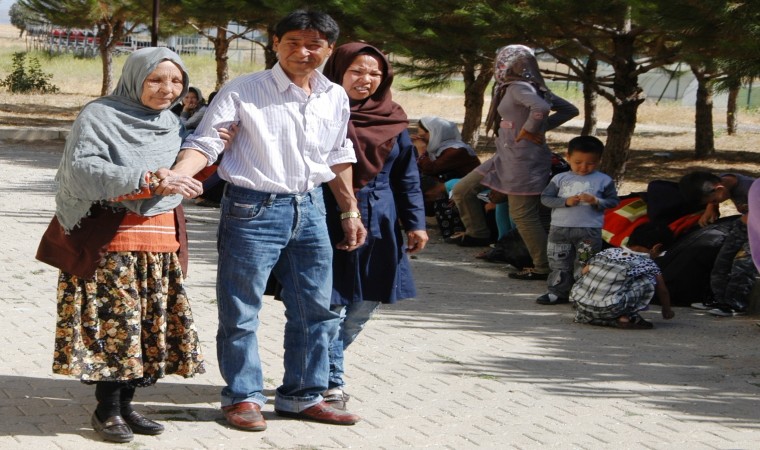 Uşakta yaşayan yabancı uyruklu insan sayısı 8471 kişi olarak açıklandı