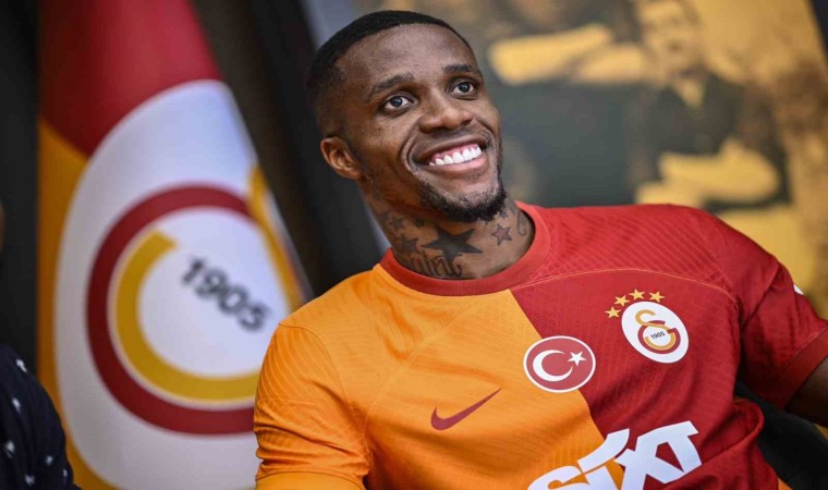 Wilfried Zaha: “Bu forma ile yüzde yüzümü sahada vereceğim”