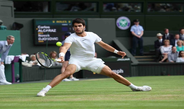 Wimbledonda şampiyon Carlos Alcaraz