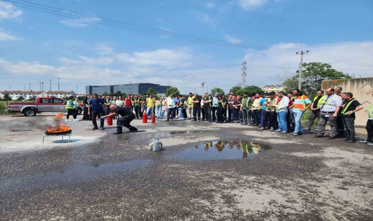 Yalova Belediyesi İtfaiye Müdürlüğünün eğitimleri sürüyor