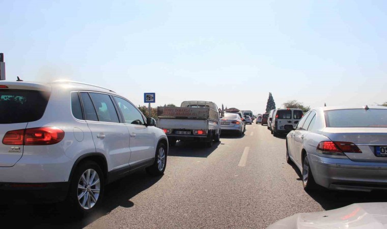 Yaz tatiliyle birlikte Aydında trafik yoğunluğu arttı