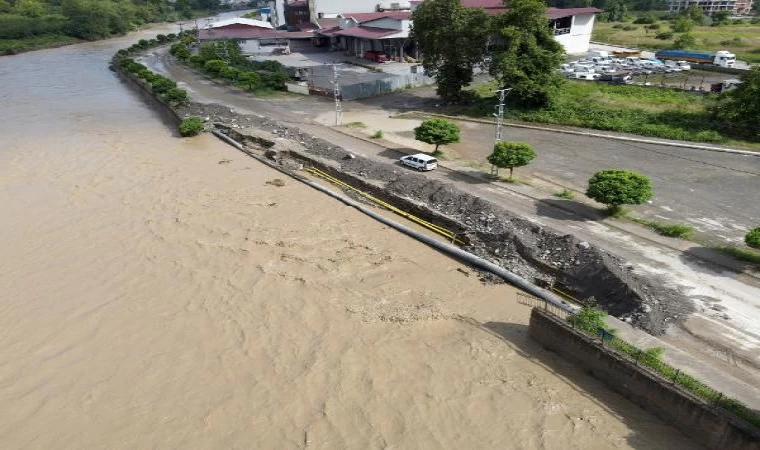 Zonguldak’ta sel sonrası hasar tespiti (2)