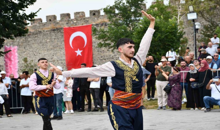 20. Ardahan Ulusal Kültür ve Bal Festivaline yoğun ilgi