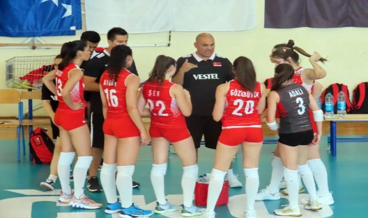 21 Yaş Altı Kadın Voleybol Milli Takımı, Karadağ’ı 3-1 mağlup etti