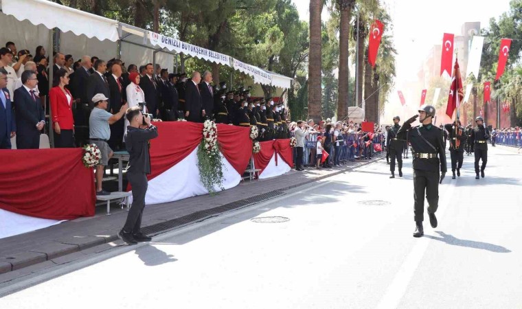 30 Ağustos Zafer Bayramı Denizlide coşkuyla kutlandı