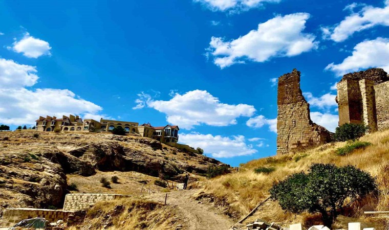 5 bin yıllık Harput Kalesinden görsel şölen