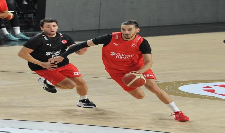 A Milli Erkek Basketbol Takımı, İzlanda maçının hazırlıklarını tamamladı