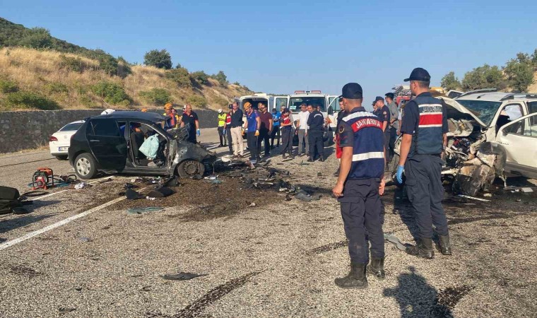 Adıyamanda trafik kazası: 4 ölü, 3 yaralı