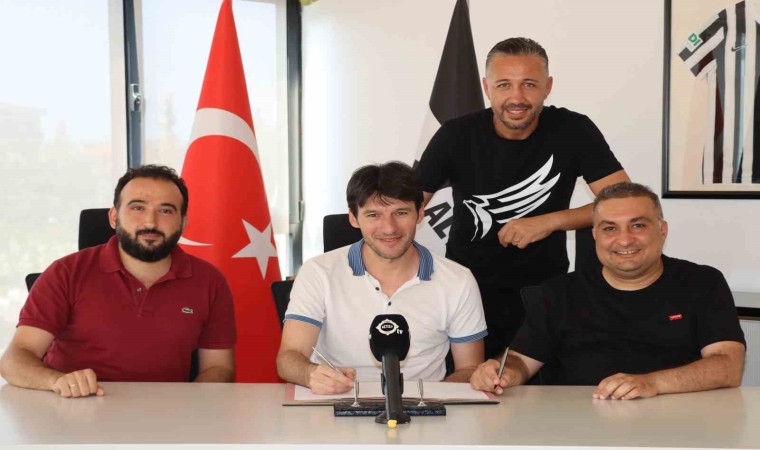 Altay, İbrahim Akınla yollarını ayırdı