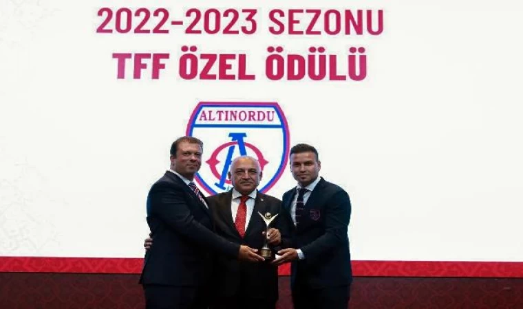 Altınordu’ya TFF’den özel ödül