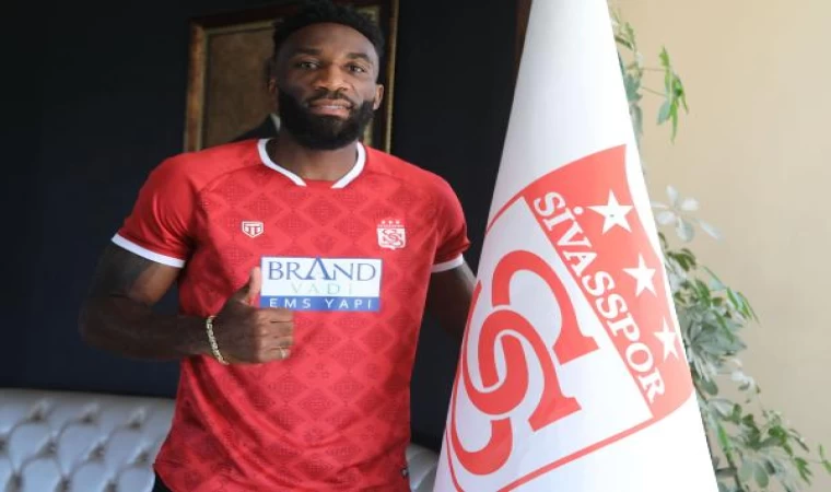 Appindangoye 1 yıl daha Sivasspor’da