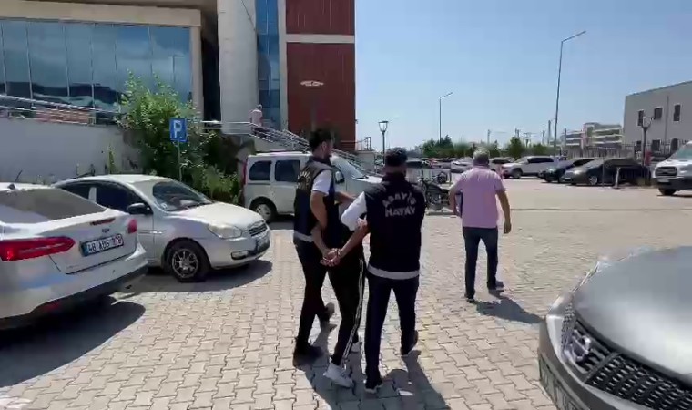 Aranan şahıs Adanada yakalandı