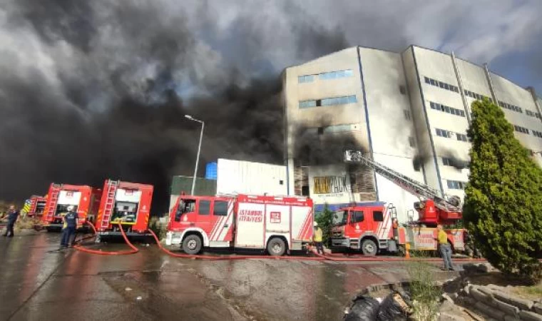 Arnavutköy’deki fabrika yangını sürüyor