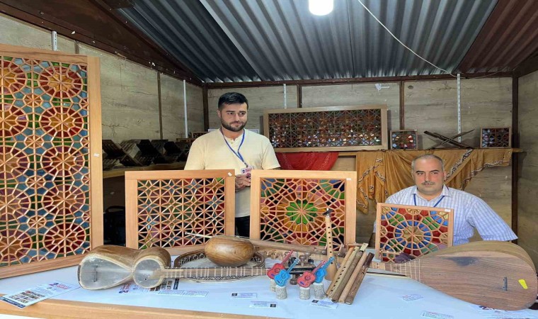 Azerbaycanlı Zahid, Esenyurtta çömlek yapımını öğrendi