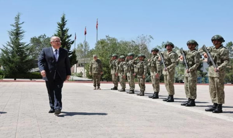 Bakan Güler, Şırnak’ta incelemelerde bulundu