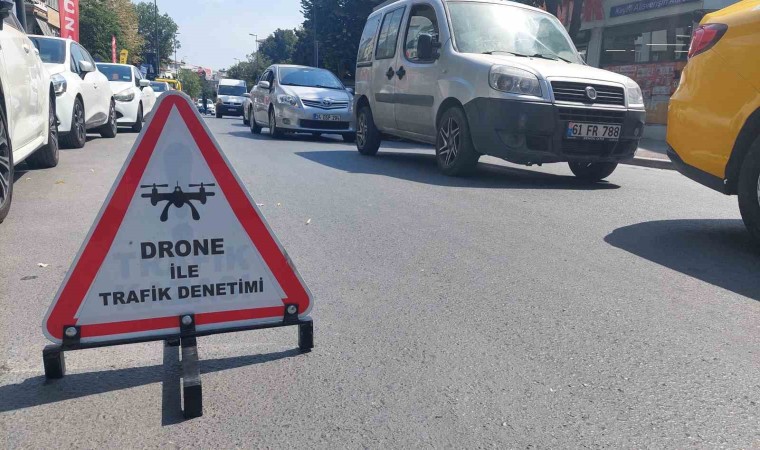 Bakırköyde dron destekli yaya geçidi denetimde sürücüler böyle itiraz etti