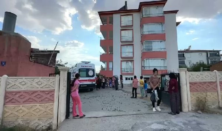 Balkondan düşen down sendromlu Batuhan, yaralandı