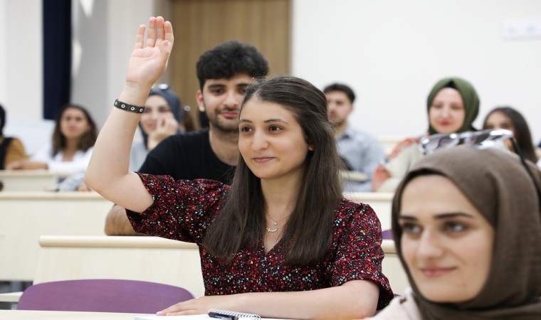 BARÜde kontenjanlar doldu başarı puan ve sıralamalar yükseldi