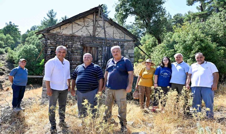 Başkan Uysal, yaylada çocukluk arkadaşlarıyla buluştu