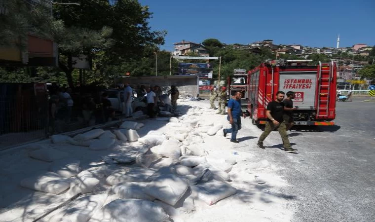 Beykoz’da alçı yüklü kamyon 3 otomobile çarptı: 7 yaralı